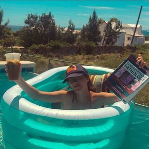 Meet your Posher, Sasha